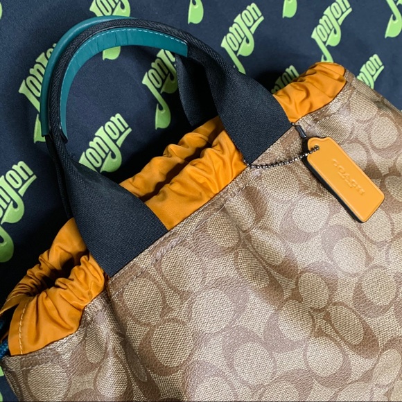 Coach Terrain Drawstring, Signature Coated Canvas - Picture 2 of 6